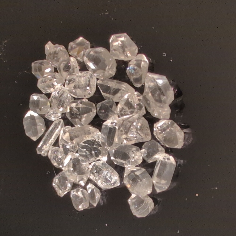 Herkimer Diamonds Lot Of 36 - Picture 3 of 6